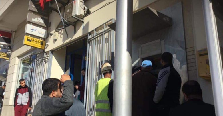 تذمر المواطنين من خدمات قطاع البريد في حي مسنانة بطنجة 1
