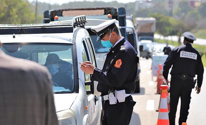 تزوير "رخصة تنقل" يقود سائق طاكسي إلى الإعتقال بتطوان 1