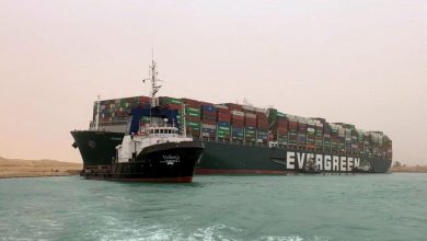 مسؤول مصري: عدم استجابة طاقم السفينة “إيفر غيفن” للتحقيقات سيُعرضها للتحفظ 5