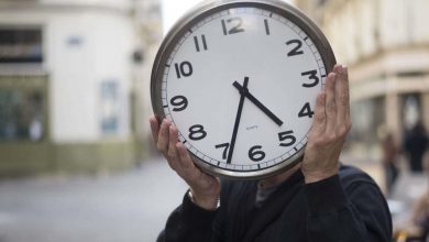 الحكومة تفكر في التراجع عن العمل ب"الساعة الإضافية" 5
