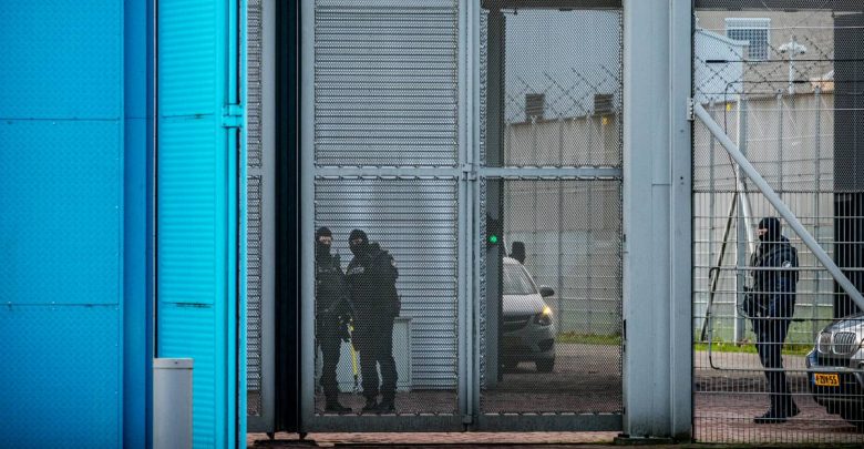هولندا تستعين بالجيش لمنع فرار المغربي "التاغي" من السجن 1
